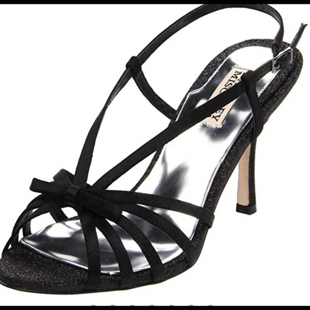 Badgley Mischka Wright, size 7, black satin heel
